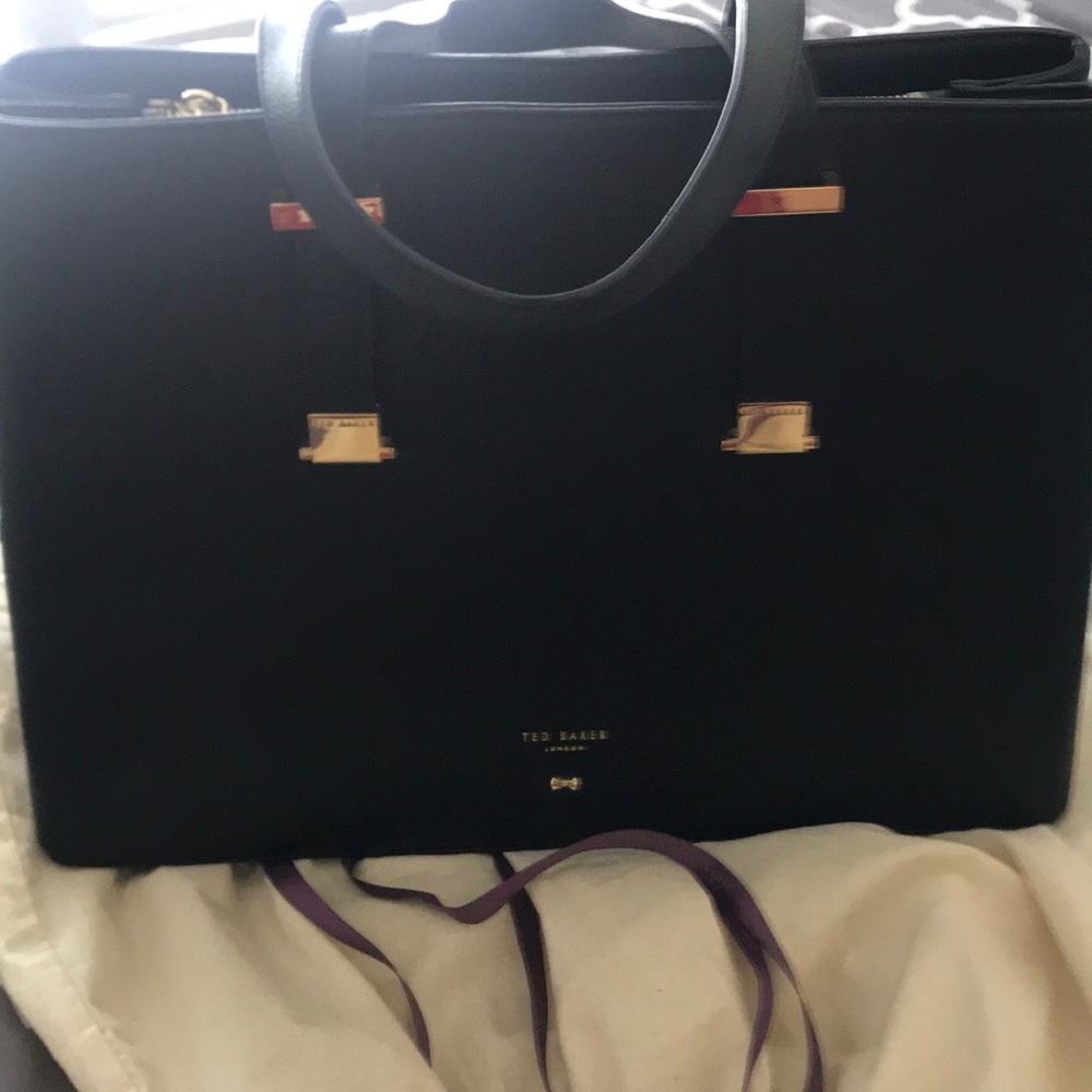 Ted Baker London black shoulder handbag